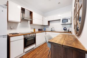 Photo 14- click for photo gallery